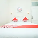 OYO 1239 Mojokerto Classic Homestay