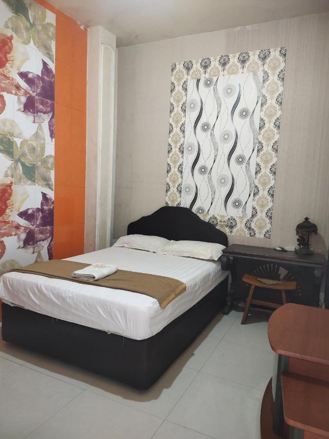 Oyo 1239 Classic Hotel