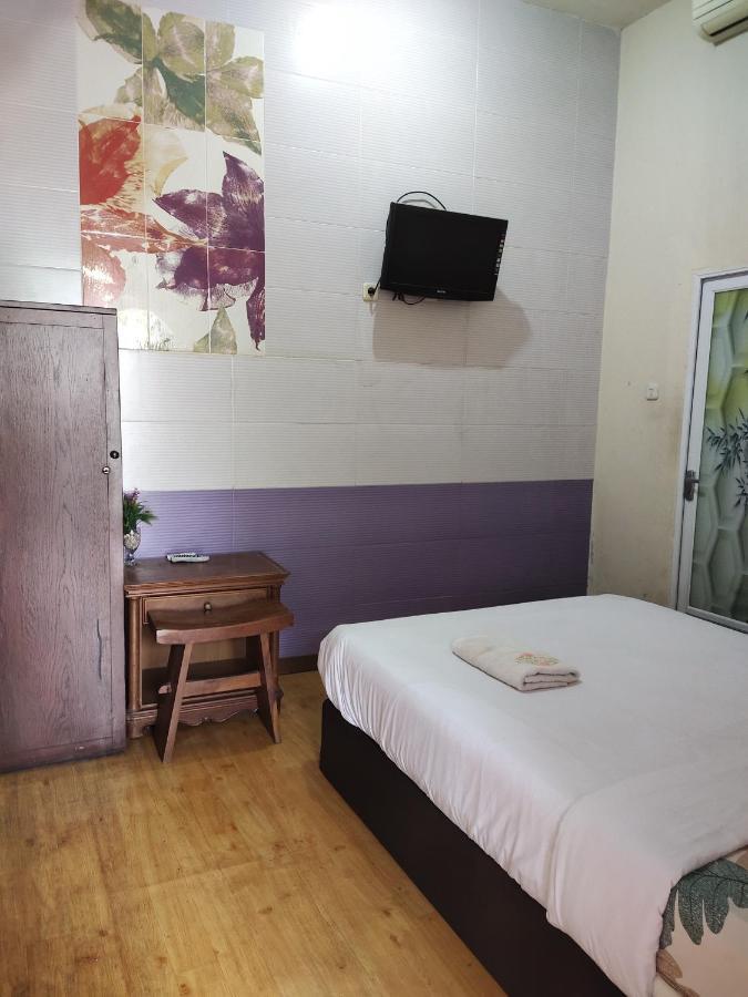 Oyo 1239 Classic Hotel